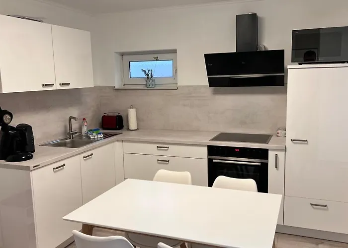 Апартаменты Awad's White